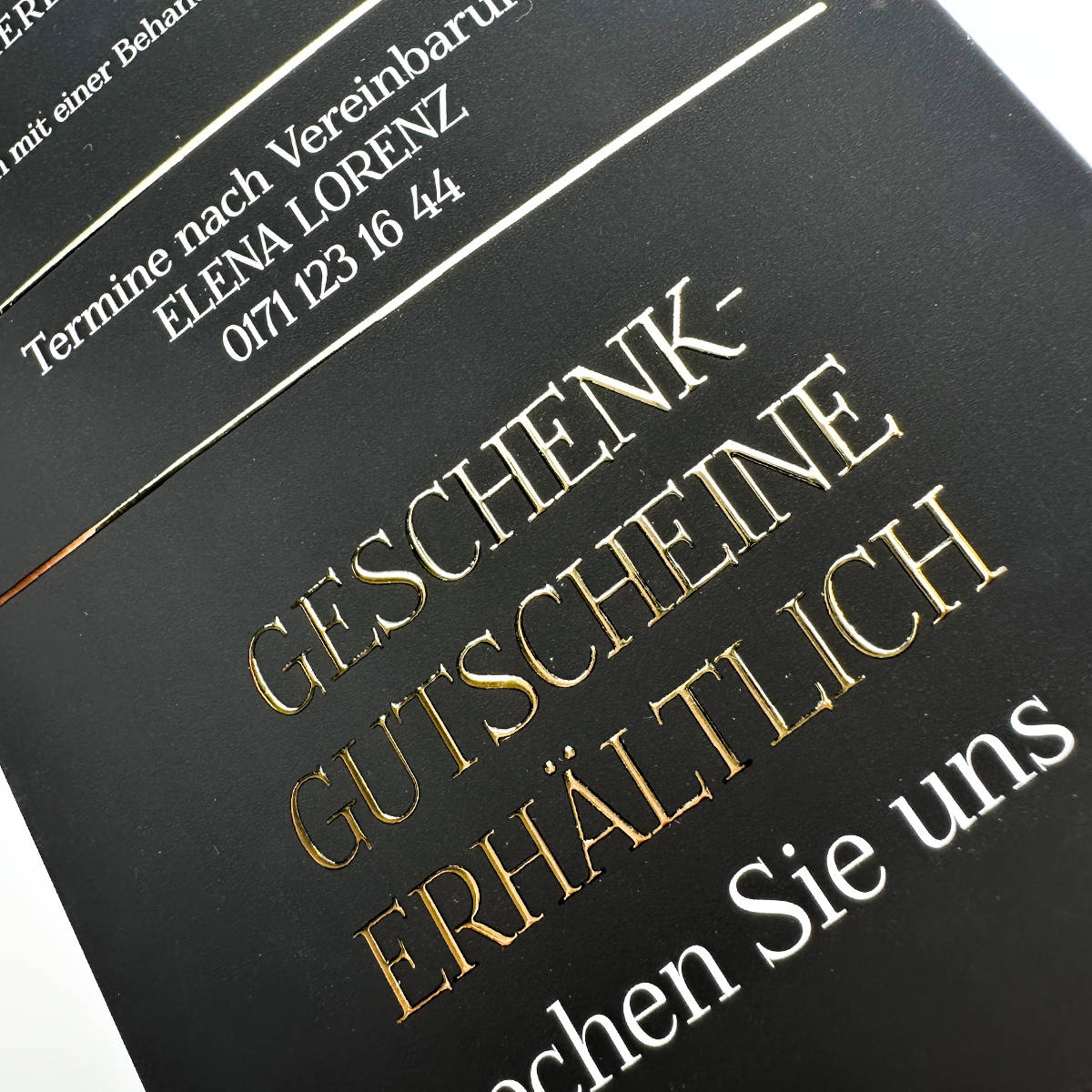 Dépliant / flyer exclusif de 4 pages avec de l'or ou de l'argent liquide – Image 22